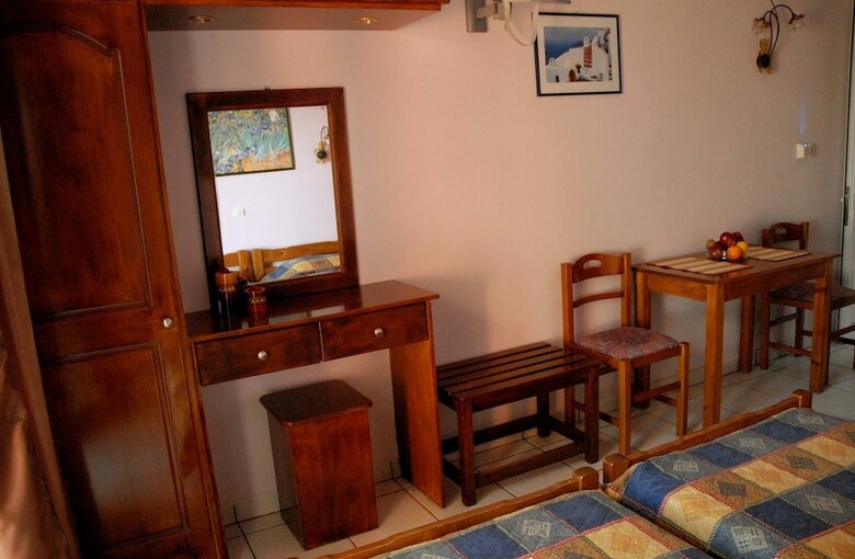 Hotel Stefanos Place