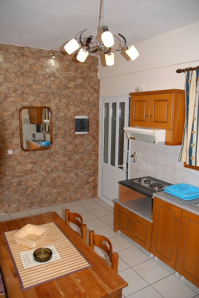 Hotel Stefanos Place
