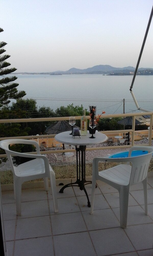 Hotel Stefanos Place