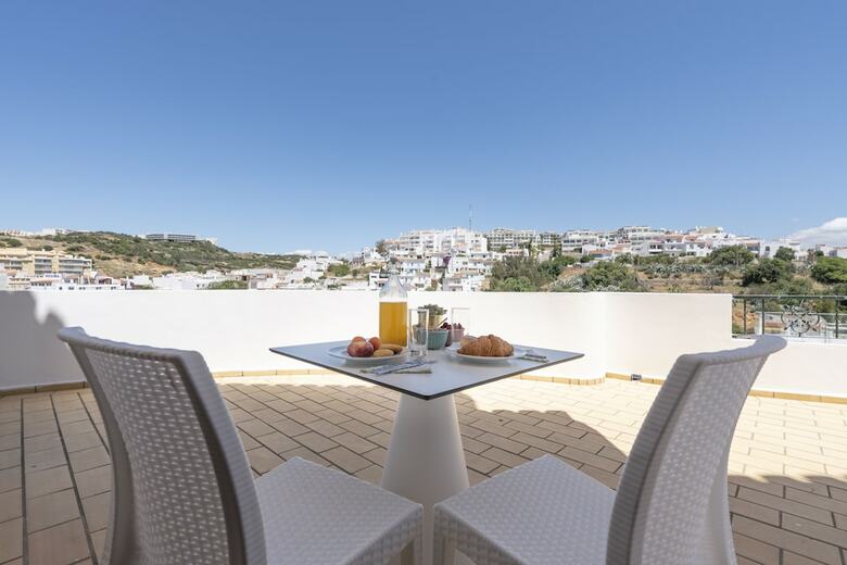 Hotel Bertolina Guest House