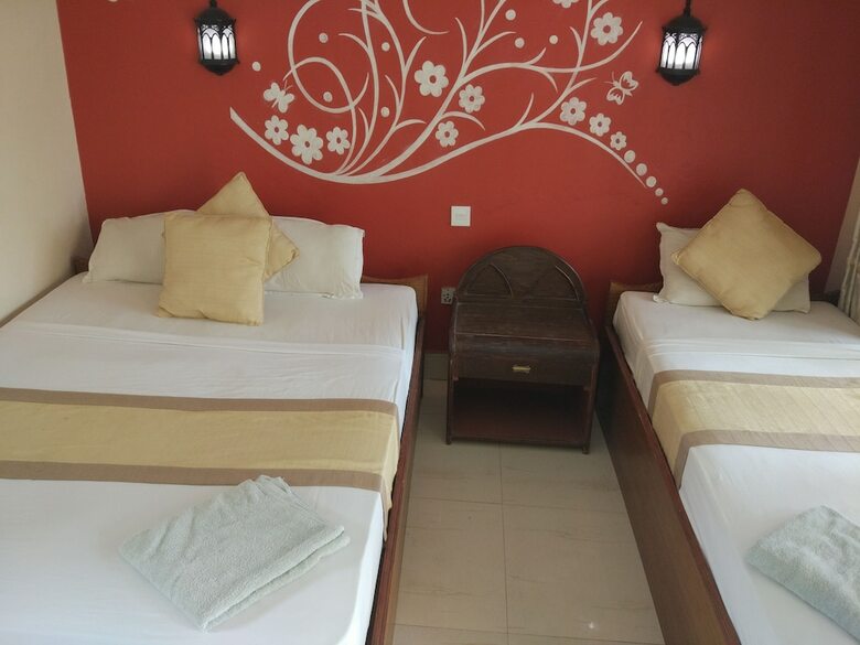 Hotel Jungle Wildlife Camp