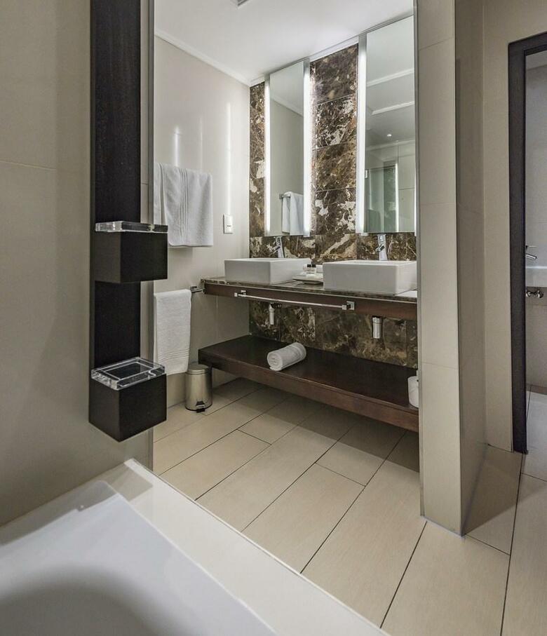 Victoria & Alfred Hotel