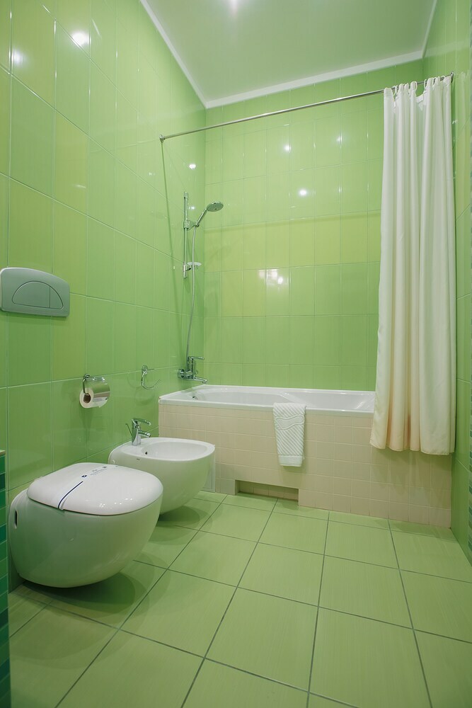 Tsunami Spa Hotel