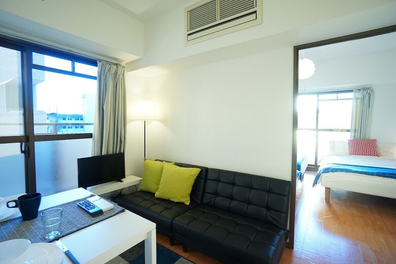 Terry's Apartment Shinsaibashi East I G07c