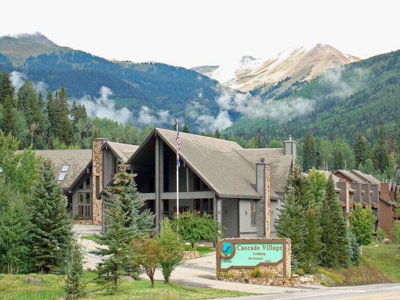 Cascade Village By The Ivy Group