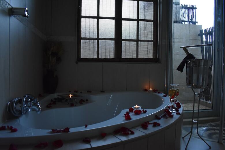 Waterfalls Boutique Hotel