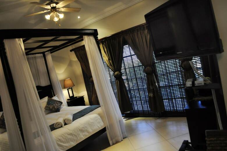 Waterfalls Boutique Hotel