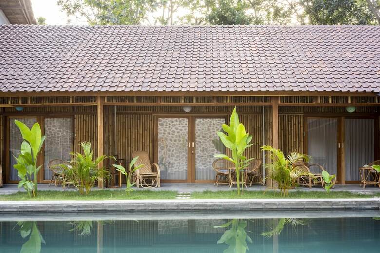 Bed & Breakfast Lombok Pool House