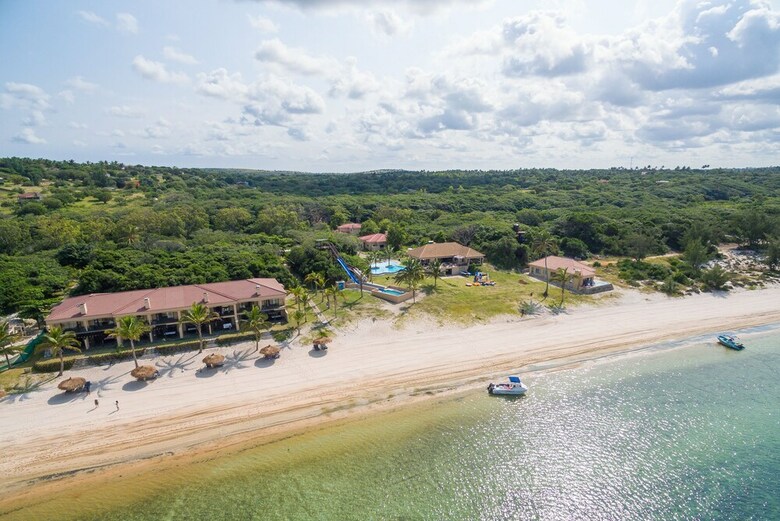 Apartamentos San Martinho Beach Club