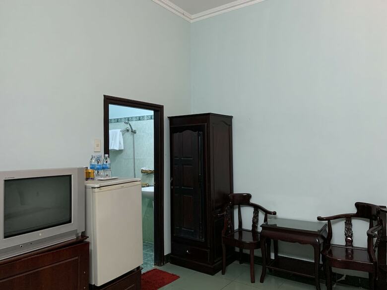 Oyo 945 Hong Ngoc Hotel