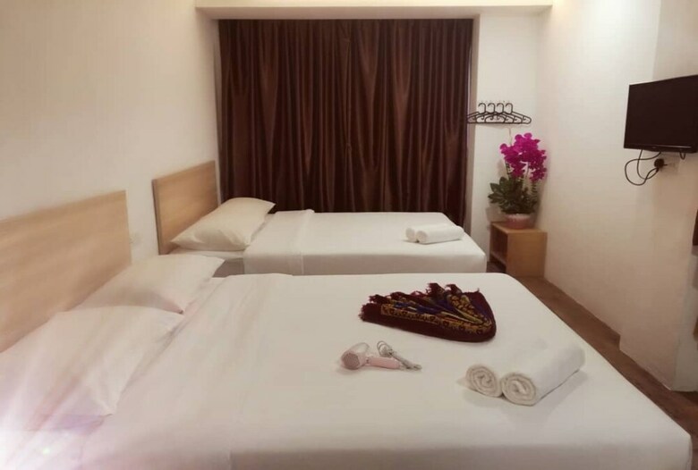N City Hotel