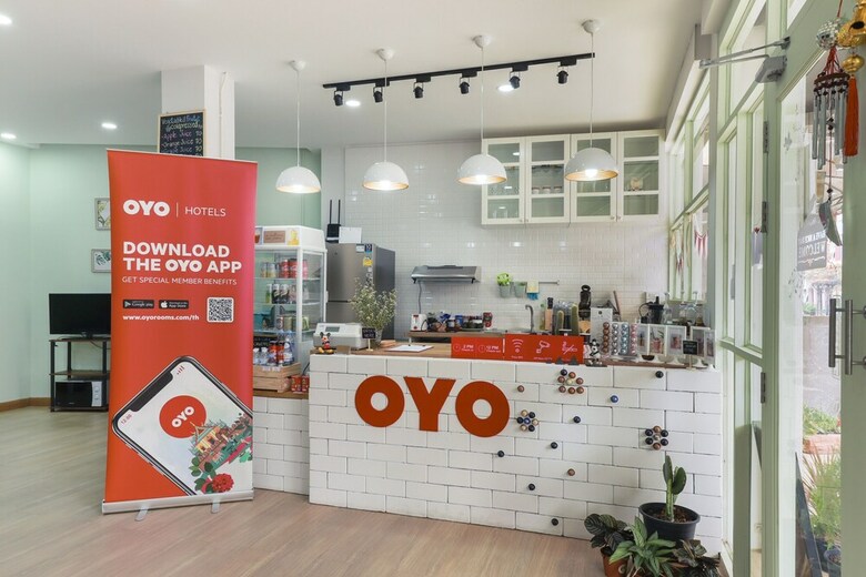 Hostal Oyo 724 Green Light Cafe&bed Hostel
