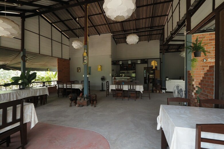 Hotel Oyo 733 T Resort