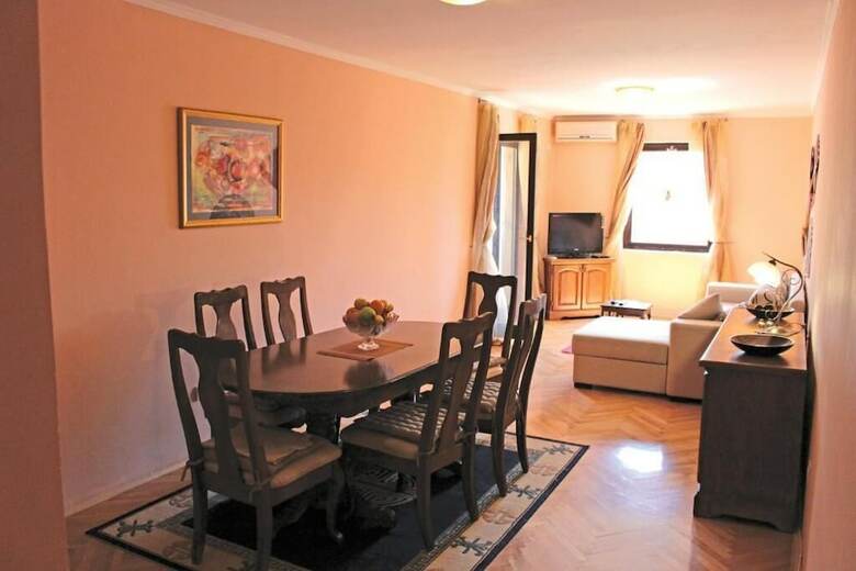 Apartment Golub