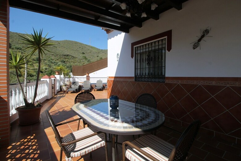 1037 Villa Alabarce