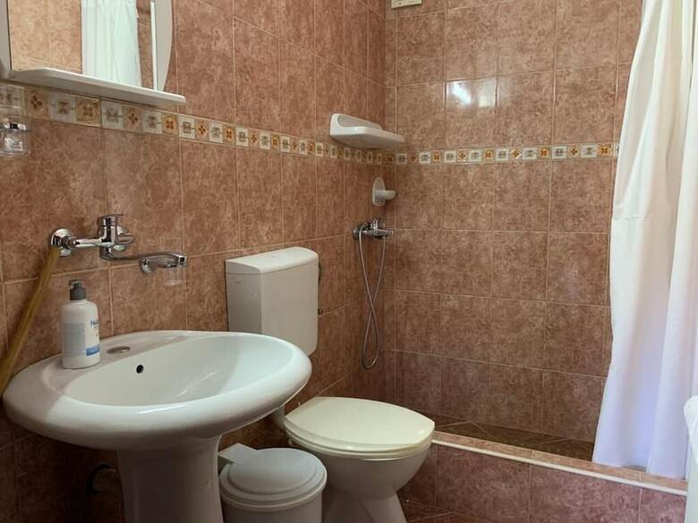Apartments Petrovac