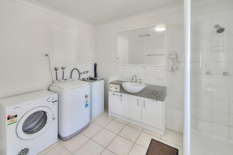 Airtrip Apartment On Russell St