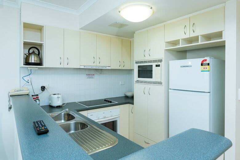 Airtrip Apartment On Edmonstone St