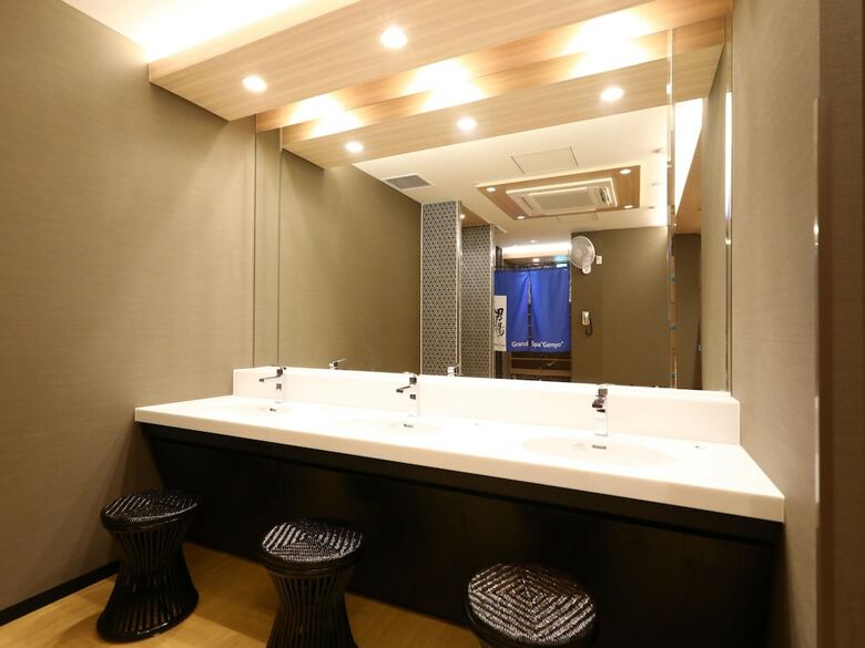 Apa Hotel <omori Ekimae>