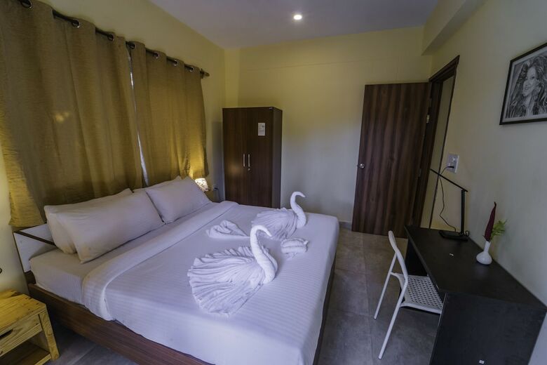 Aparthotel Mariners Bay Suites
