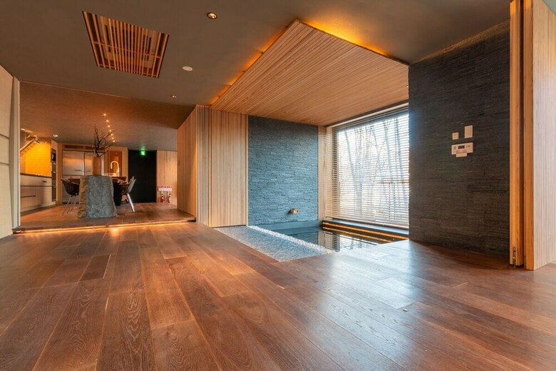 Hideaway On Escarpment By Hokkaido Tracks