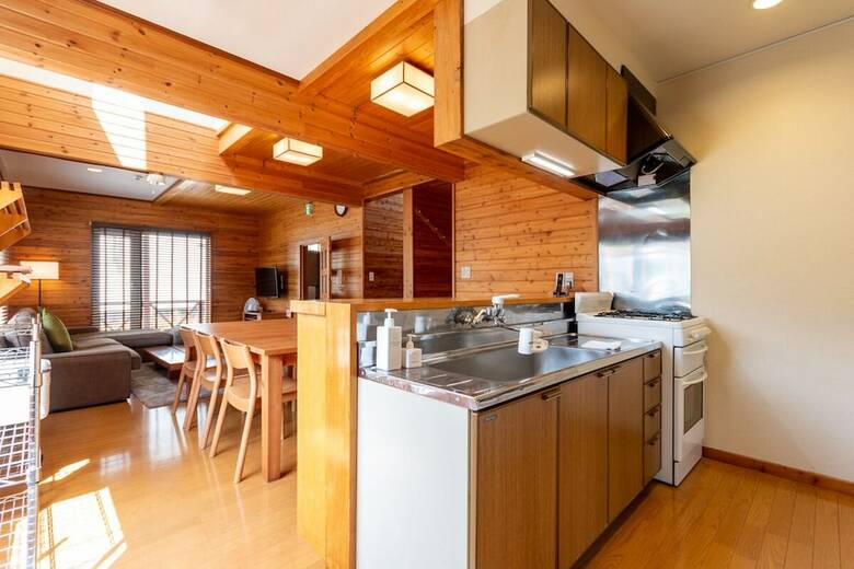 Powder Cottage By Hokkaido Tracks
