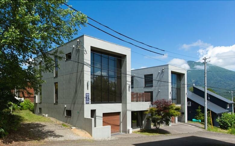 Asanagi Studio By Hokkaido Tracks