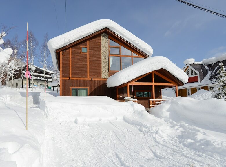 Tahoe Lodge