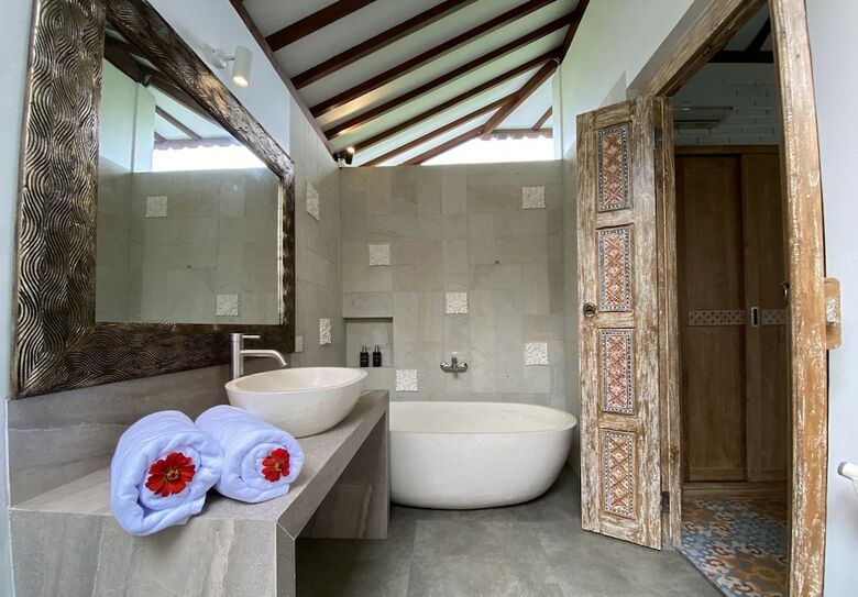 Hotel Wide Sands Beach Retreat