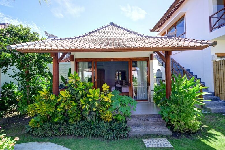 Hotel Wide Sands Beach Retreat