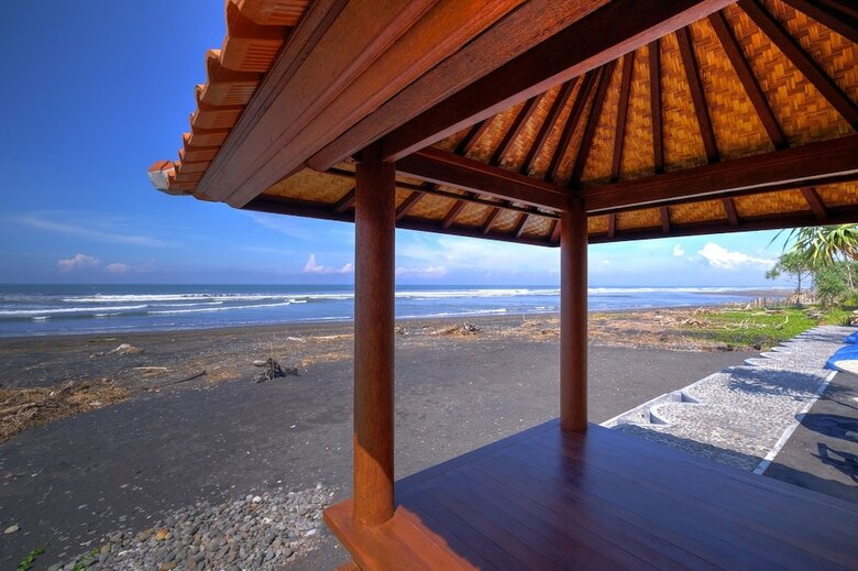 Hotel Wide Sands Beach Retreat