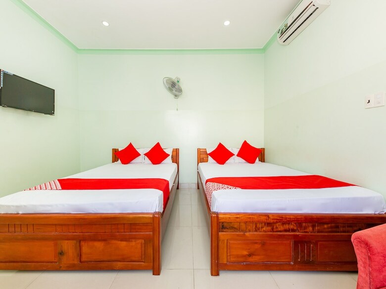 Oyo 898 Phuong Thao Hotel