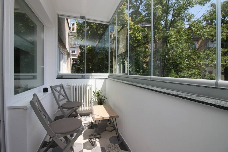 Sunshine Apartment