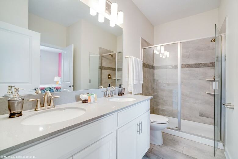 Villa 1574 Plunker Drive