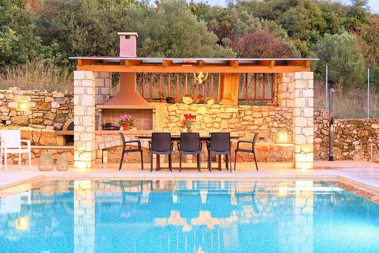 Cretan Lux Villa Heated Pool