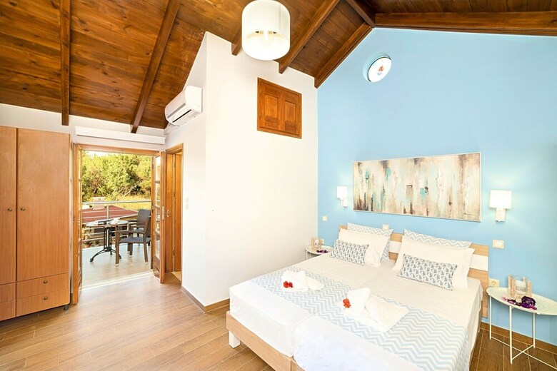 Cretan Lux Villa Heated Pool