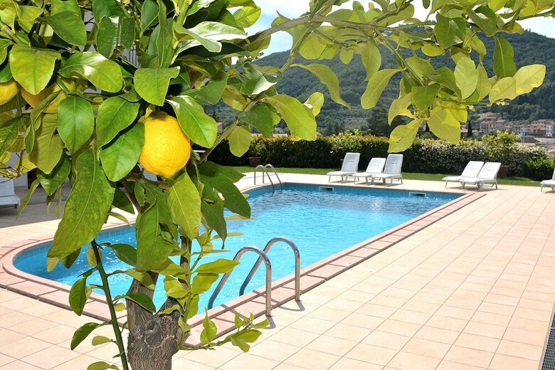 Villa C� Le Terrazze With Pool