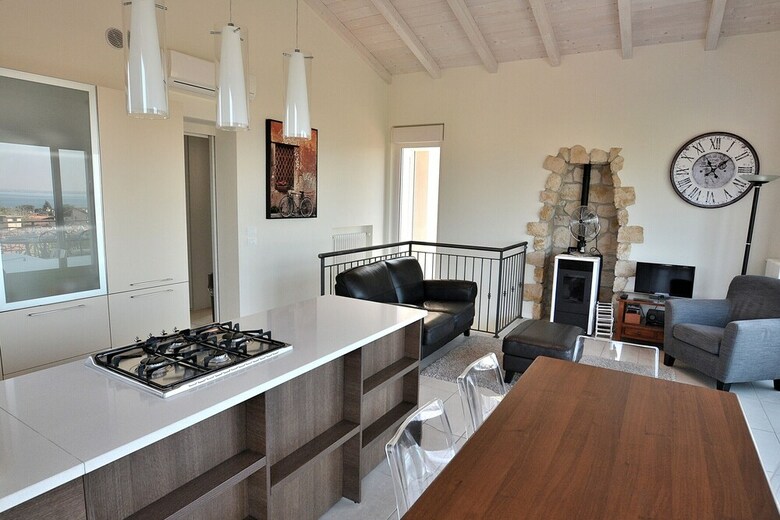 Villa Lisi With Pool