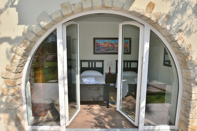 Villa Lisi With Pool