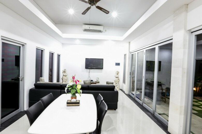 Villa Kelapa View