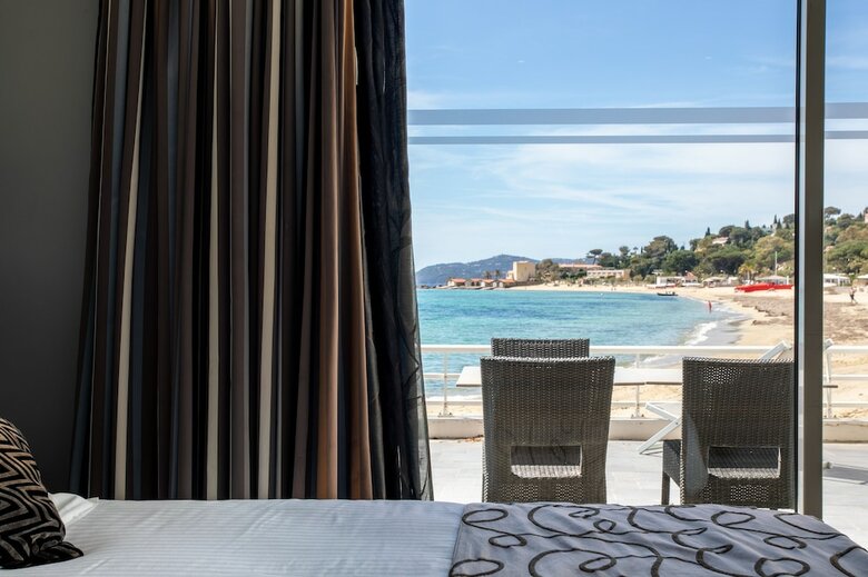 Roc Hotel