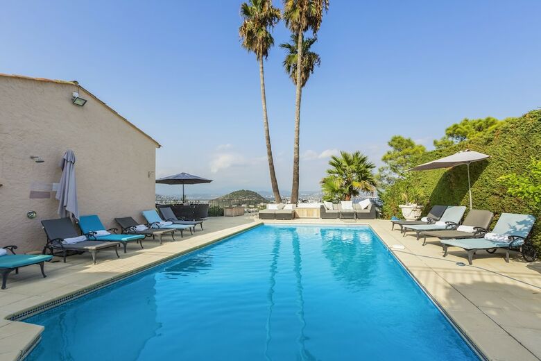 Cannes Mandelieu/theoule Border Lovely 6-bed Villa