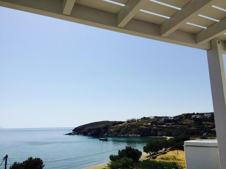 80 Steps From Sand Sea And Sun