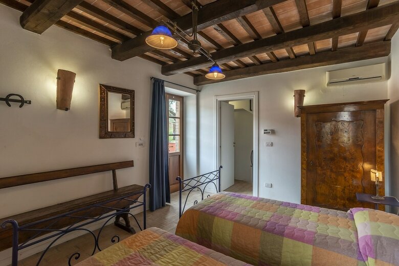 Agroturismo Agriturismo Le Case Rosse Di Montebuono