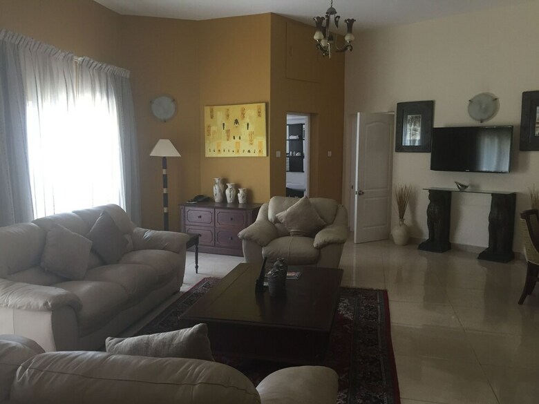 La Palm Royal Beach Hotel
