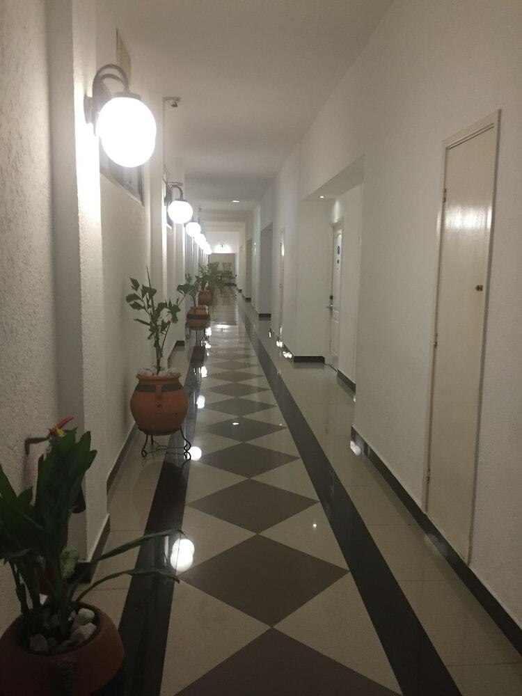 La Palm Royal Beach Hotel
