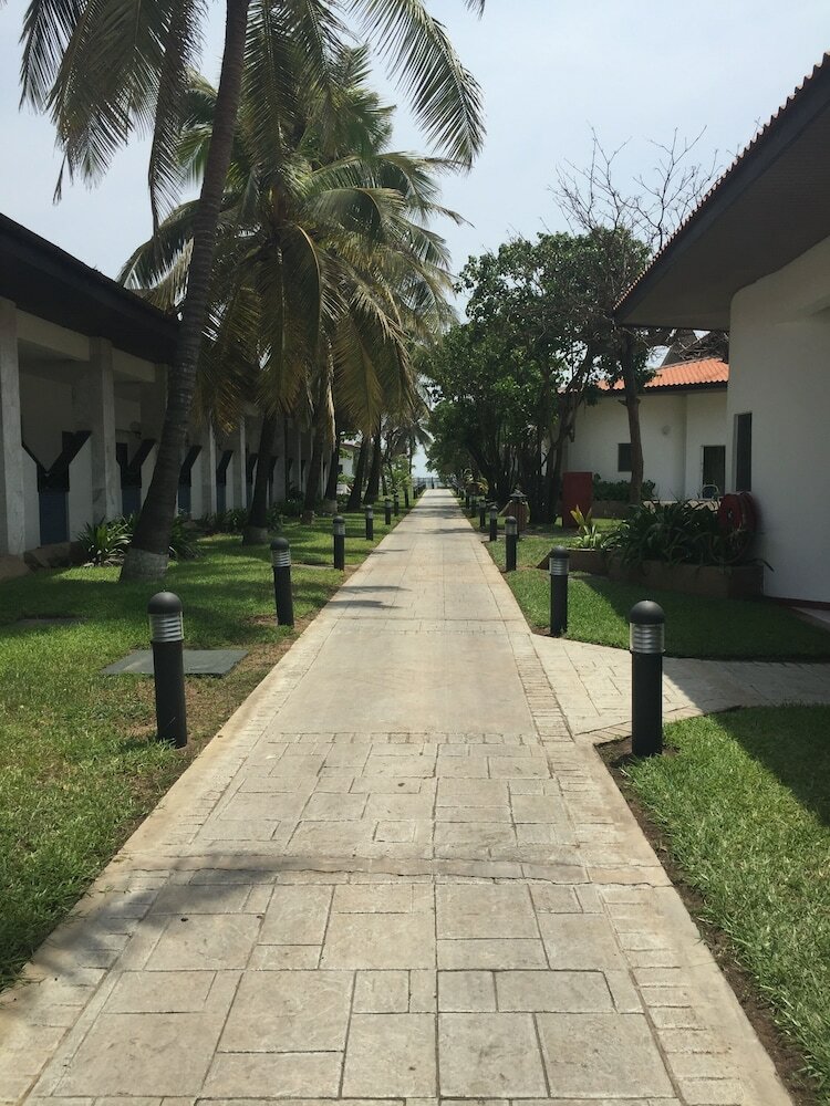 La Palm Royal Beach Hotel