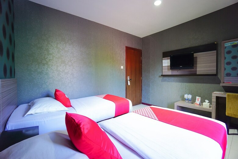 Oyo 2526 Hotel D'komo