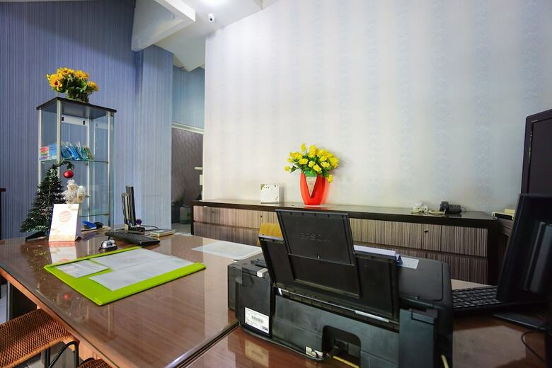 Oyo 2526 Hotel D'komo