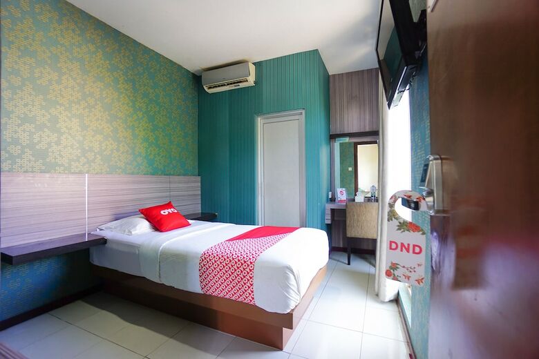 Oyo 2526 Hotel D'komo